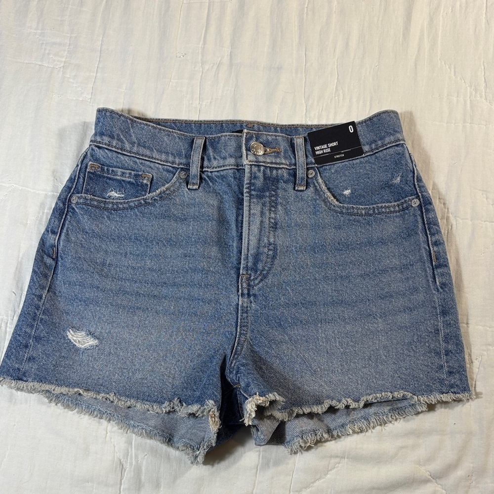 EXPRESS Vintage High‎ Rise Distressed Denim Shorts Light Wash Size 0 Stretch